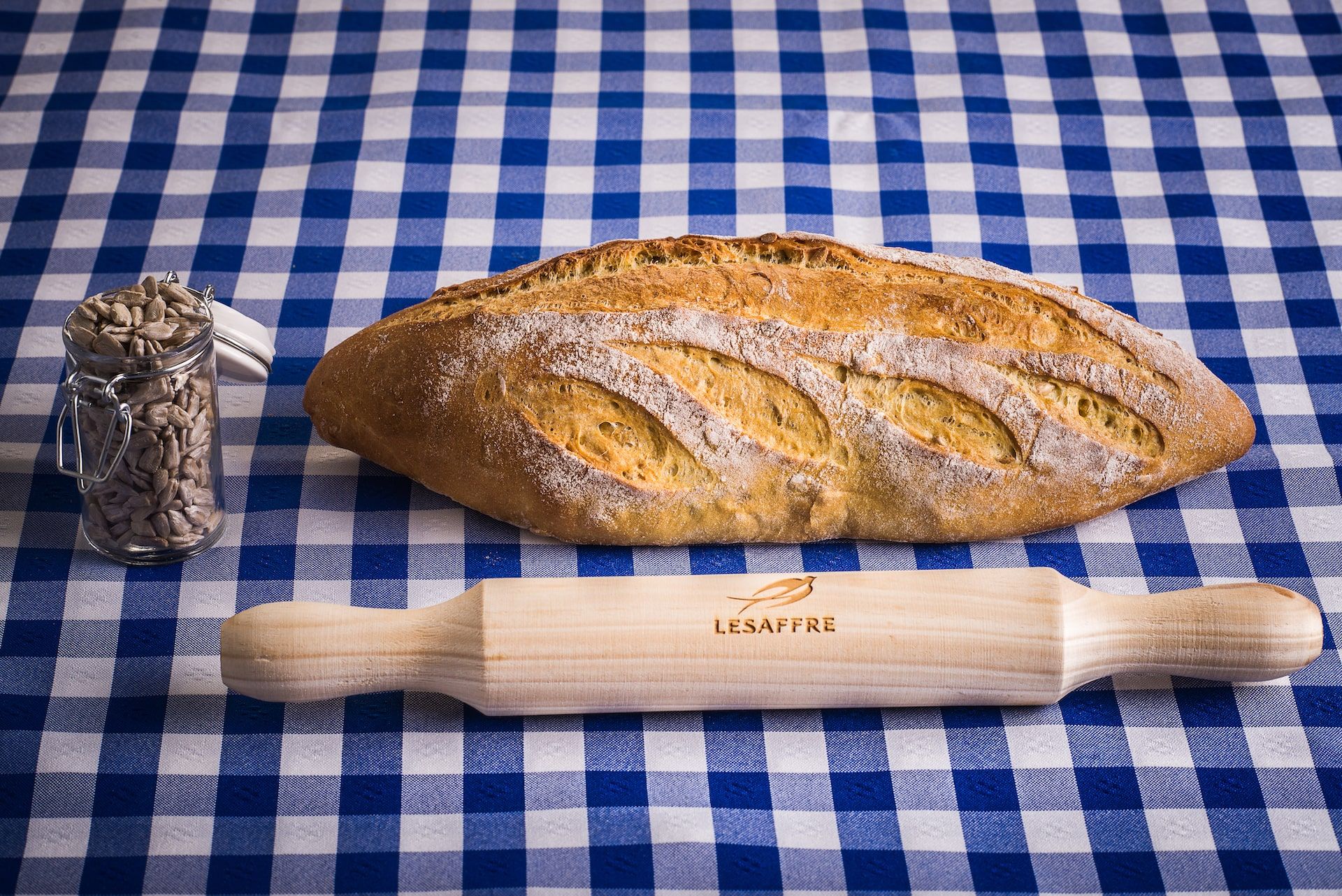 Pan de maíz con semillas